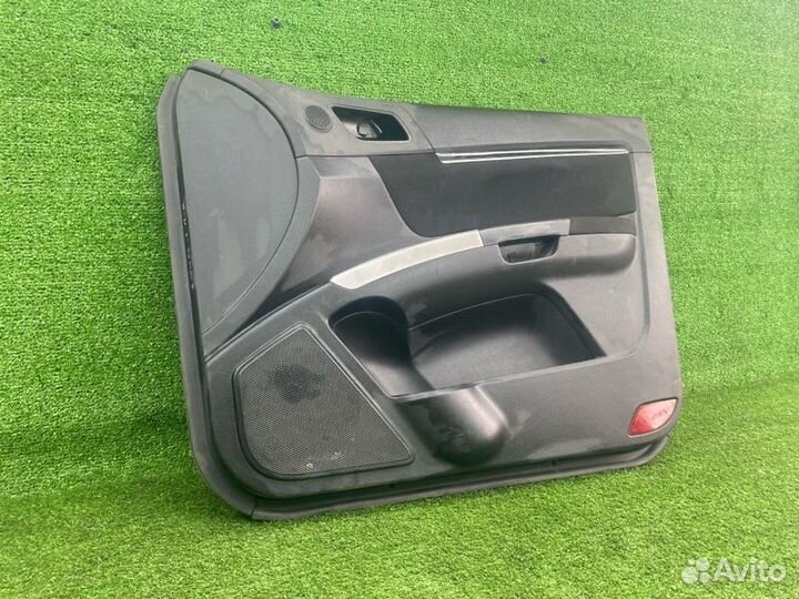 Обшивка двери передняя правая Geely Emgrand Ec7