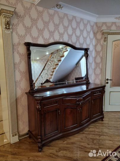 Комод с зеркалом массив дерева