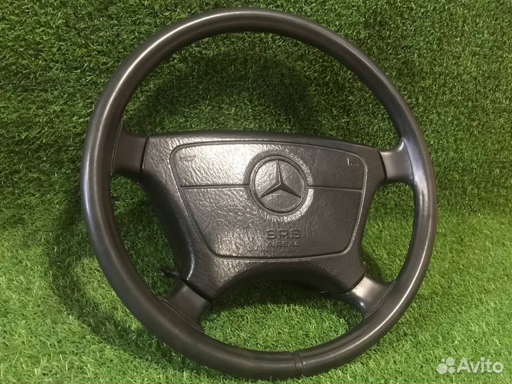 Mercedes Benz Рулевое колесо