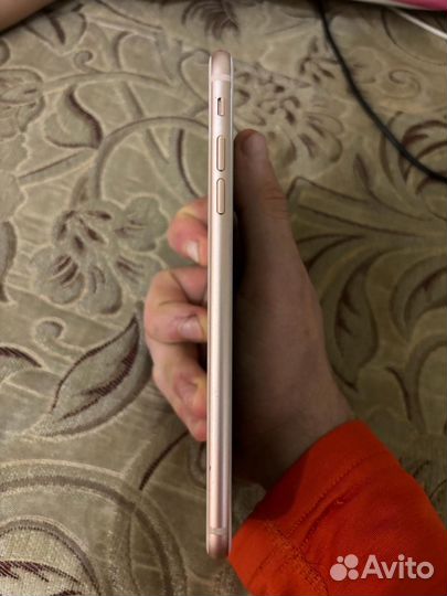 iPhone 8 Plus, 64 ГБ