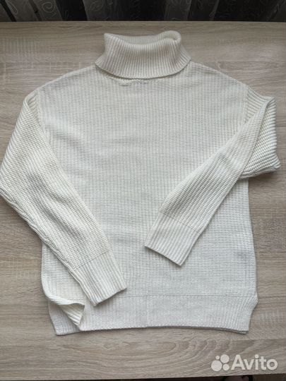 Свитер женский крупной вязки