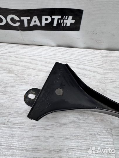 Крепление аккумулятора Mazda 3 BK Z6 2008