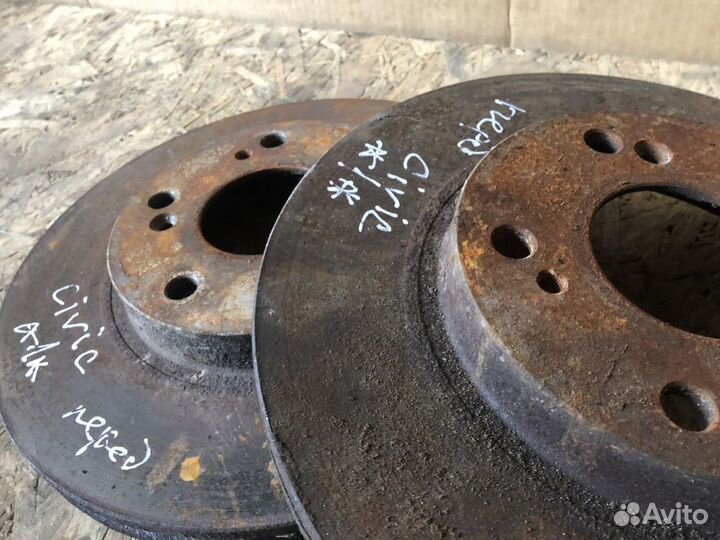 Диски тормозные передние honda civic 8 5d комплект