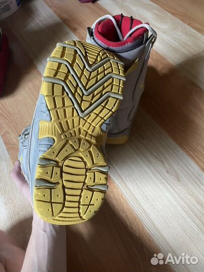 Сноубордические ботинки