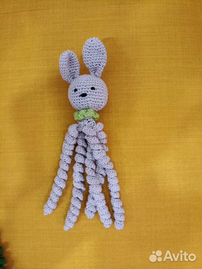 Игрушка-комфортер для малышей