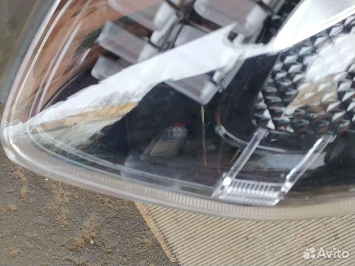 Передняя левая фара kia sportage 4