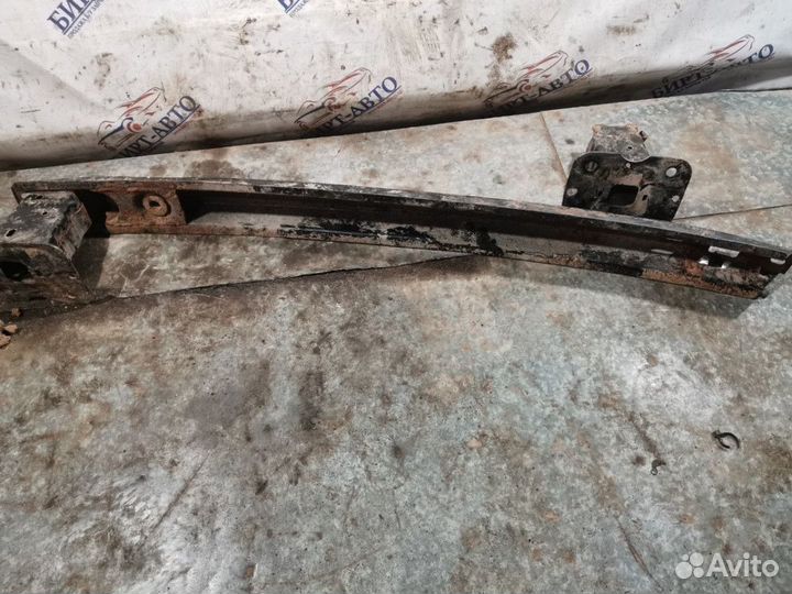 Усилитель заднего бампера Ford Focus III (2011—201