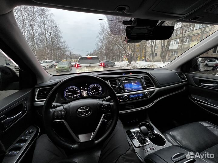 Штатное головное устройство toyota highlander