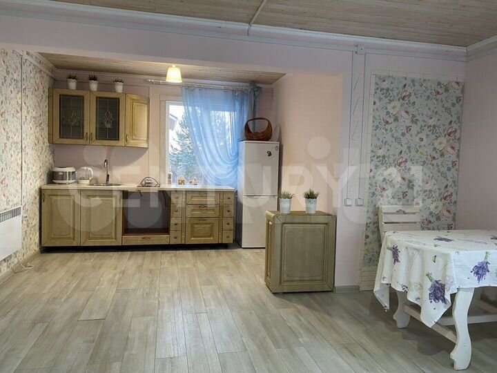 Дом 140 м² на участке 20 сот.