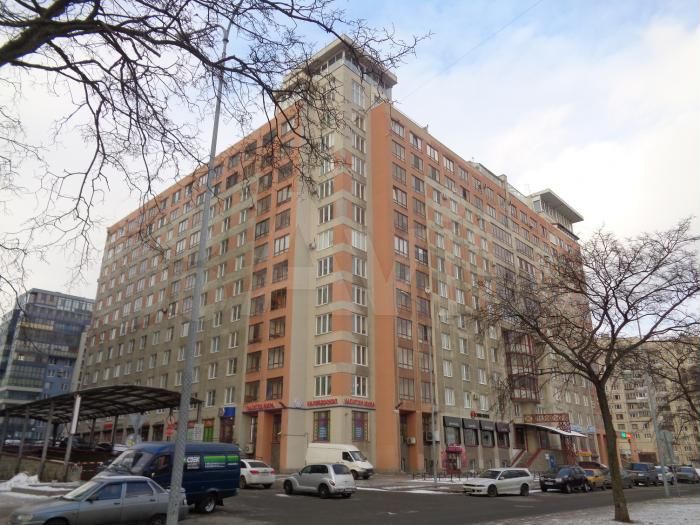Машиноместо, 18 м²