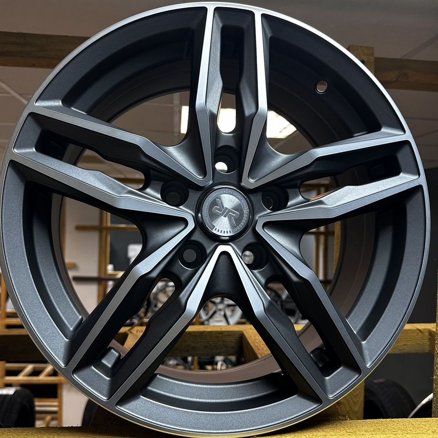 Литые диски Race Ready CSSD2788 7×R16 5×114.3
