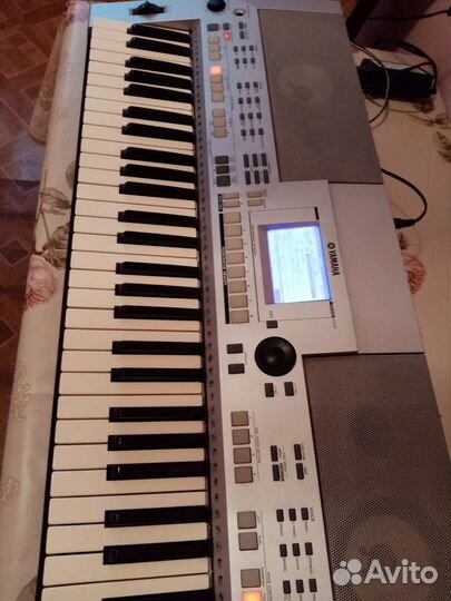Синтезатор yamaha psr s 500