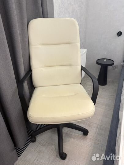 Компьютерное кресло