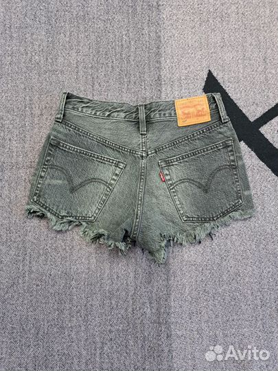 Джинсовые шорты Levis