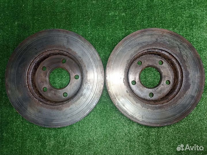 Передние тормозные диски Ford Focus 2
