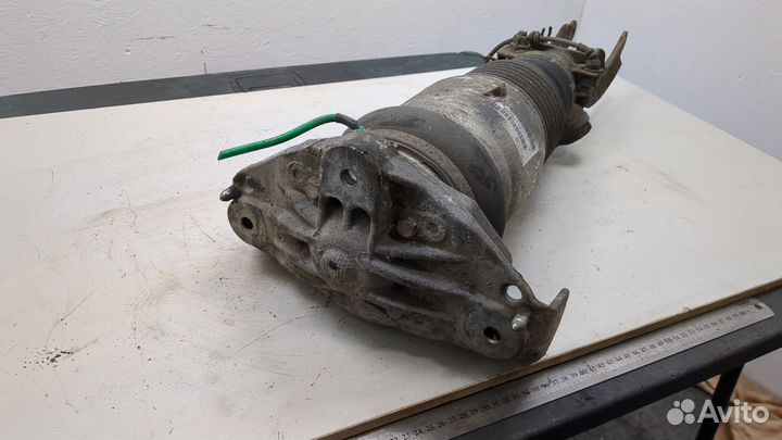 Амортизатор подвески Audi Q7, 2006