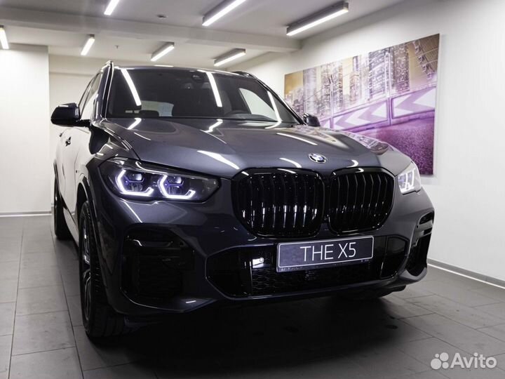 BMW X5 3 AT, 2022