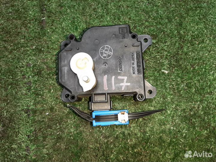 Моторчик заслонки печки Lexus GS 450H 2007