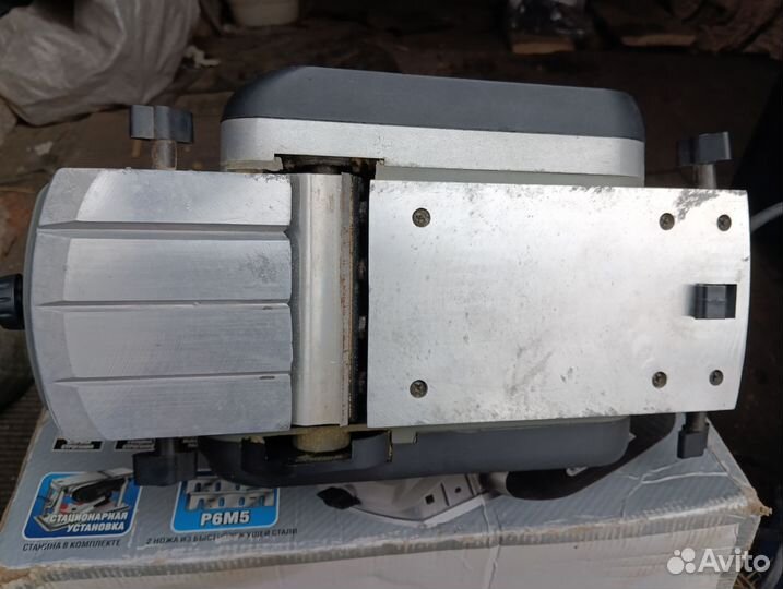 Электрорубанок Зубр