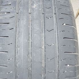 Continental ContiPremiumContact 5 215/55 R17 94V