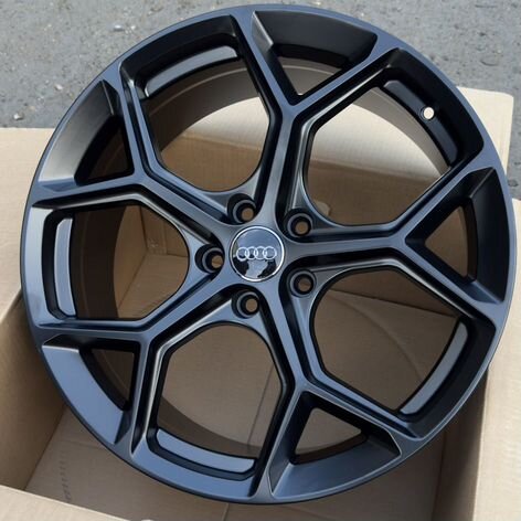 Литые диски Sakura Wheels 181 8.5×R19 5×112