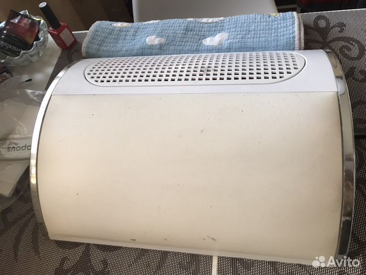 Вытяжка для маникюра