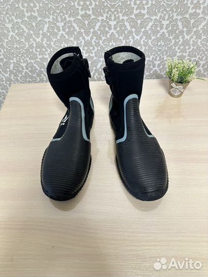 Боты неопреновые для дайвинга Sargan