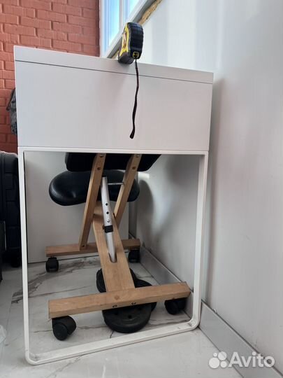 Письменный стол белый б/у