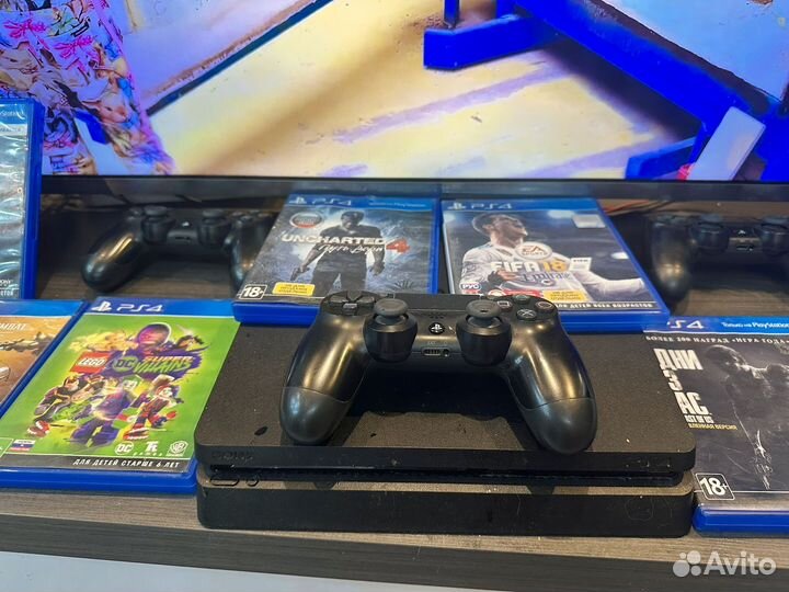 Игровая консоль PlayStation 4 Slim