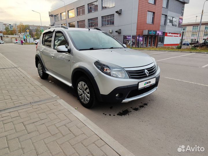 Renault Sandero Stepway 1.6 МТ, 2012, 200 000 км