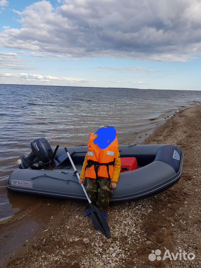 Продам лодку пвх Флагман 320