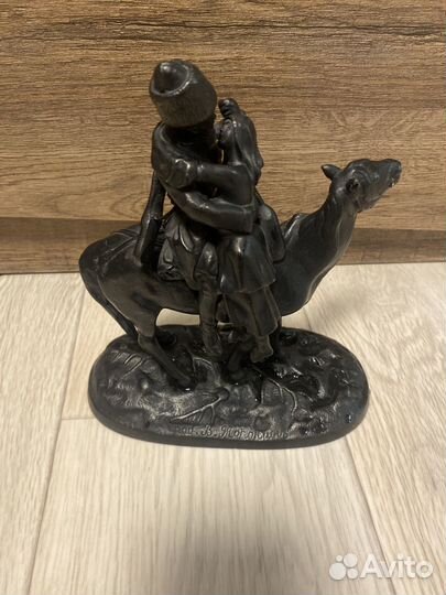 Статуэтка литье