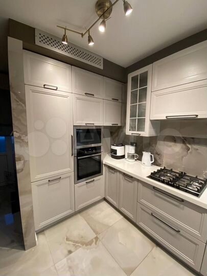 3-к. квартира, 92,4 м², 6/12 эт.