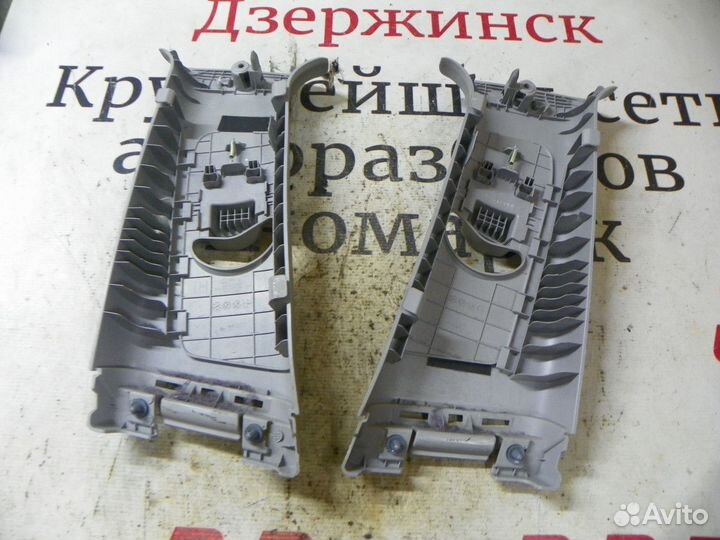 Обшивка стойки Kia Sportage