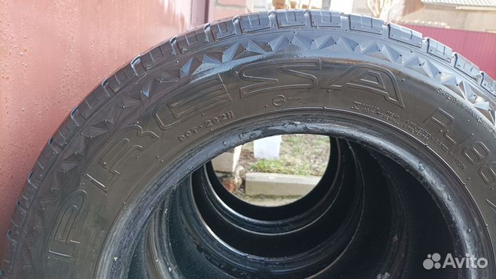 Presa PJ88 215/65 R16