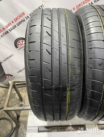 Bridgestone Playz PX-RV II 215/55 R17 94V