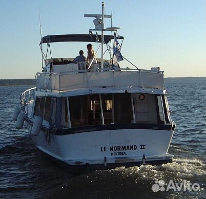 Круизная яхта 