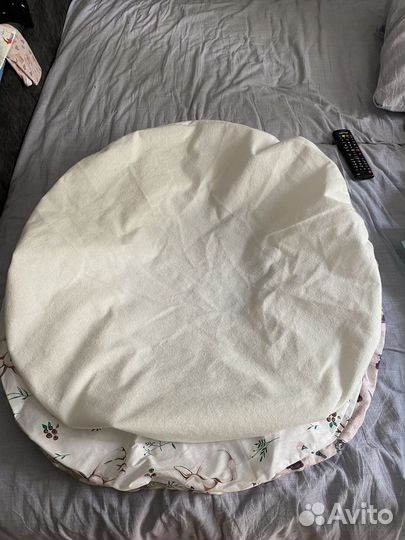 Простынки в круглую кроватку