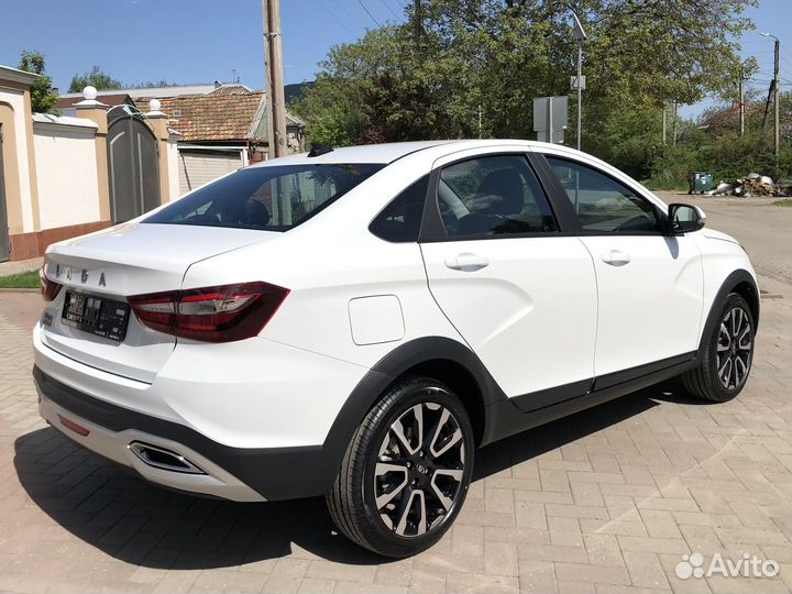 LADA Vesta Cross 1.6 МТ, 2023, 250 км