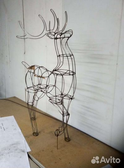 Новогодний олень