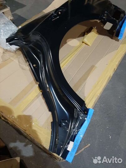 Крыло заднее левое Toyota Camry V70