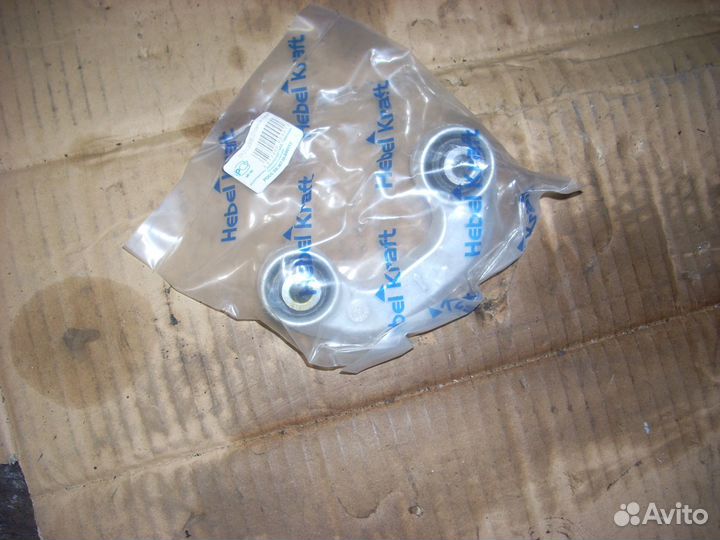 Стойка перед.стабилизатора праваяАуди,VW,Шкода