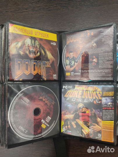 Сумка с лицензионными играми, более 60 шт