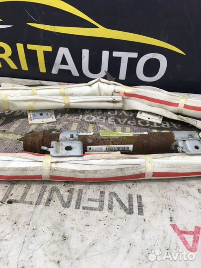 Шторка безопасности правая Mitsubishi Outlander 3