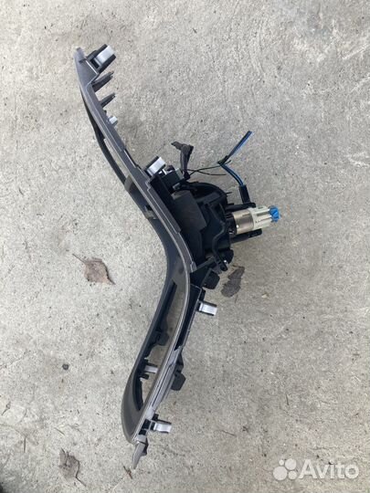 Консоль центральная mazda 6 gh