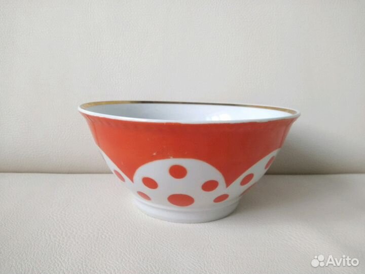 Чайники фарфор, 2шт и конфетница. СССР