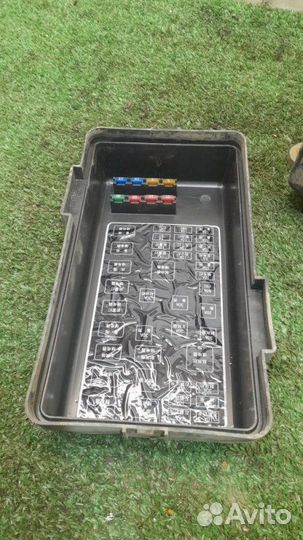 Блок предохранителей Chery Tiggo T11 2.4 4G64S4M