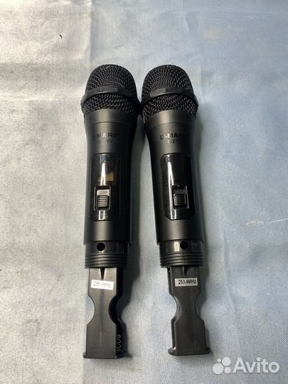 Беспроводной микрофон G210V