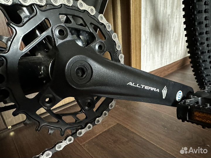 Велосипед gt avalanche comp 29