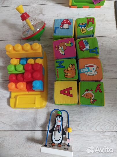 Кубик сортер, пирамидка, музыкальные игрушки